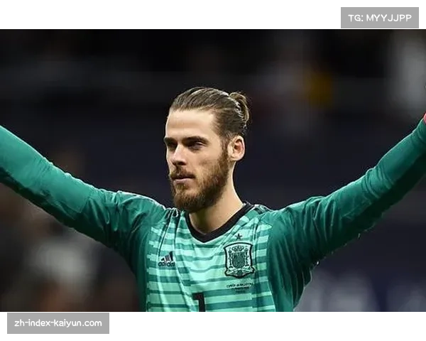 科莫中场组织流畅传球成功率高位压迫效果显著